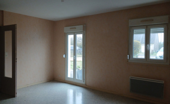 Maison "faux type 4" - 82 m² - Brevonnes