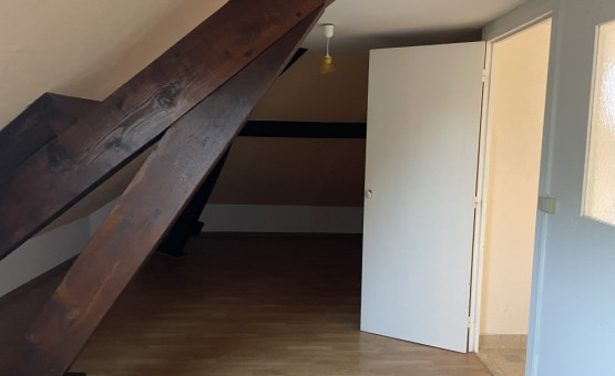 Maison à ARCIS SUR AUBE (ex Trésorerie) - Arcis-Sur-Aube