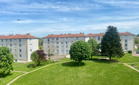 Appartement Type 4 - 64 m² - Bar Sur Aube