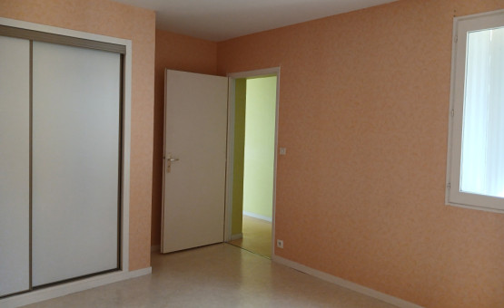 Appartement Type 2 - 53 m² - Ervy Le Chatel