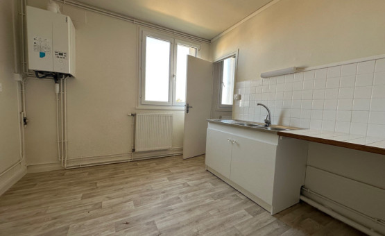 Appartement faux type 4 - 72 m² - Ste Savine
