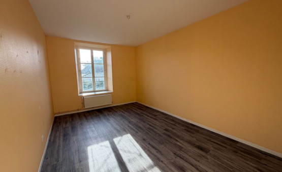 Appartement "faux type 5" - 117 m² - Magny Fouchard