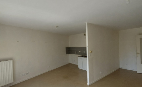 Appartement Type 5 - 100 m² - Romilly Sur Seine