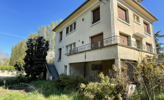 Maison Type 8 - 206 m² - Arcis-Sur-Aube